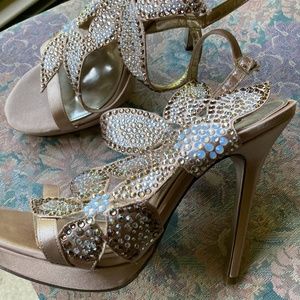 Nina Bryce Platform Heels